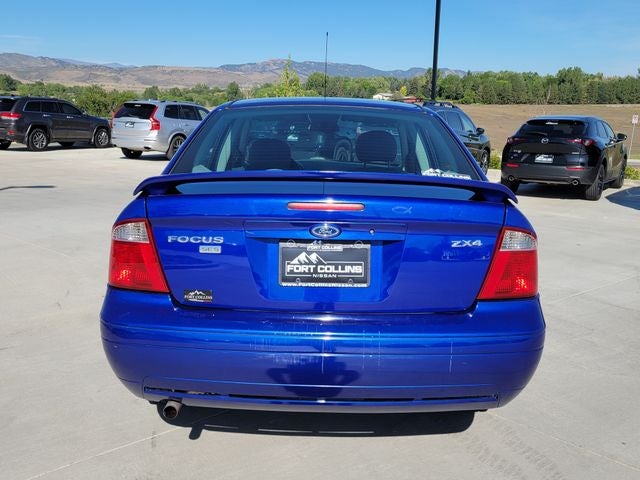 2005 Ford Focus ZX4