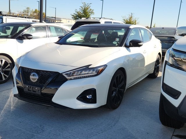 2023 Nissan Maxima SR