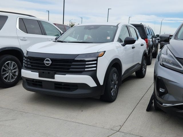 2025 Nissan Kicks S AWD
