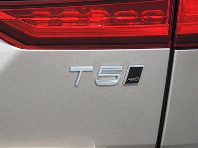2020 Volvo V60 Cross Country T5
